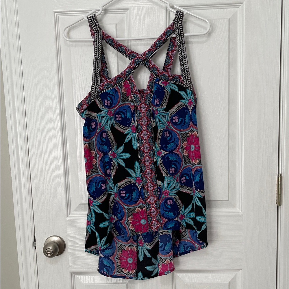 Floral Crisscross Back Women's Top